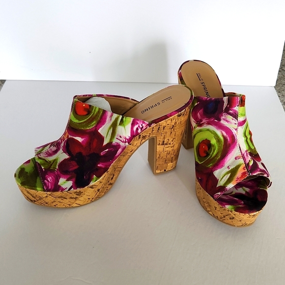 Colorful cork soled platform sandals - Picture 2 of 4